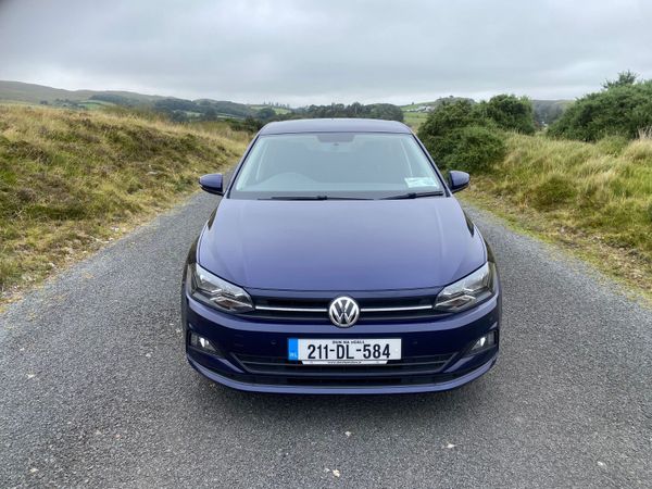 Volkswagen Polo Hatchback, Petrol, 2021, Blue