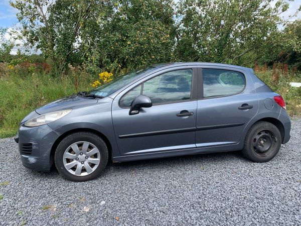 Peugeot 207 Hatchback, Diesel, 2010, Grey