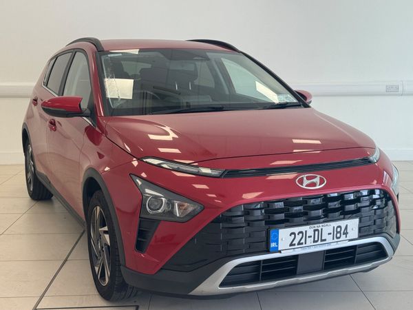 Hyundai Bayon Estate/Jeep, Petrol, 2022, Red