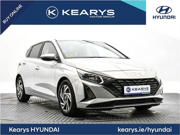 Hyundai i20 Hatchback, Petrol, 2025, Silver