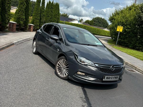 Opel Astra Hatchback, Diesel, 2016, Grey