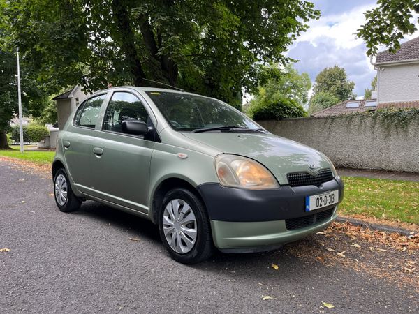 Toyota Yaris Hatchback, Petrol, 2002, Green