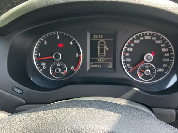 Volkswagen Jetta Saloon, Diesel, 2014, Grey