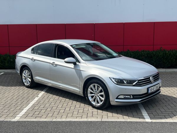 Volkswagen Passat Saloon, Diesel, 2016, Silver