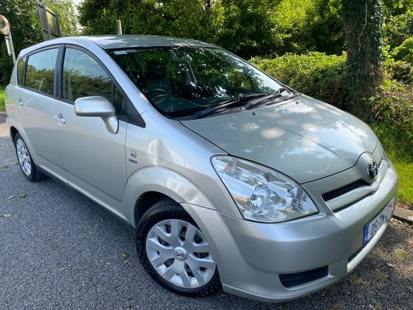 Toyota Corolla MPV, Petrol, 2005, Silver