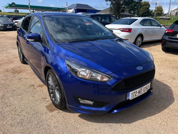 Ford Focus Hatchback, Diesel, 2017, Blue