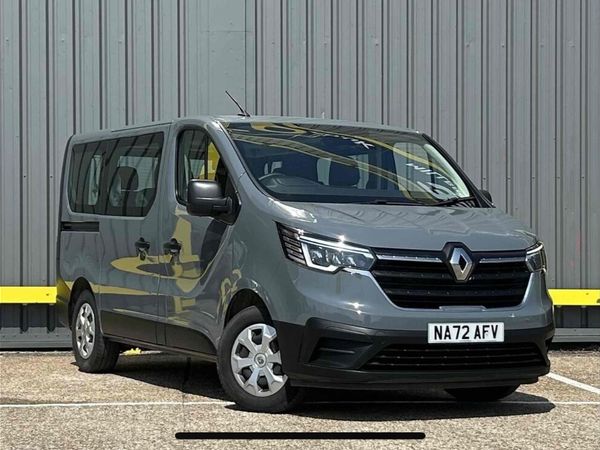 Renault Trafic Minibus, Diesel, 2023, Grey