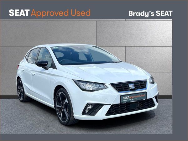 SEAT Ibiza Hatchback, Petrol, 2022, White