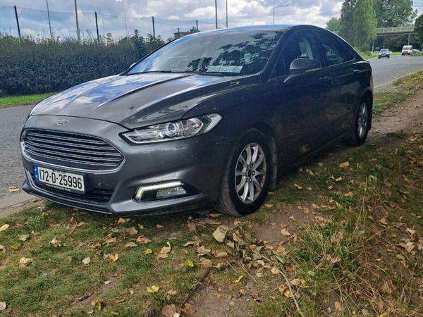 Ford Mondeo Hatchback, Diesel, 2017, Grey