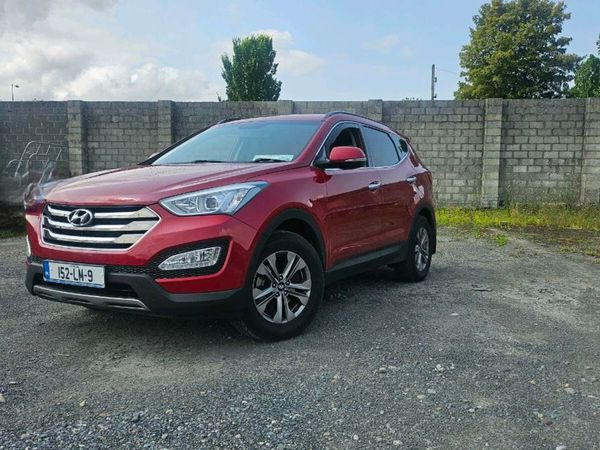 Hyundai Santa Fe SUV, Diesel, 2015, Red