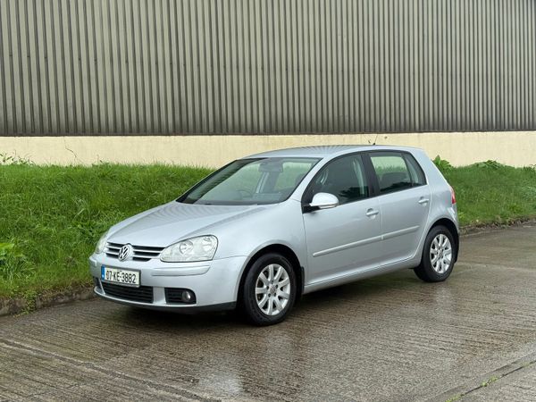 Volkswagen Golf Hatchback, Petrol, 2007, Silver