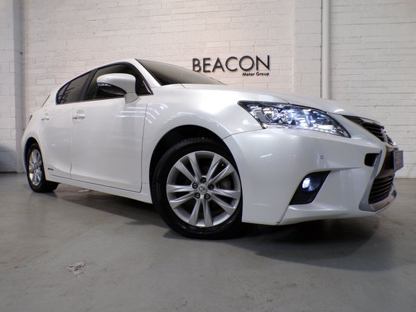 Lexus CT Hatchback, Petrol Hybrid, 2016, White