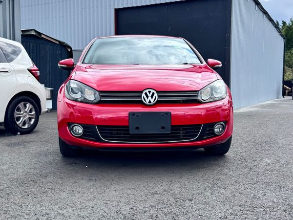 Volkswagen Golf Hatchback, Petrol, 2012, Red