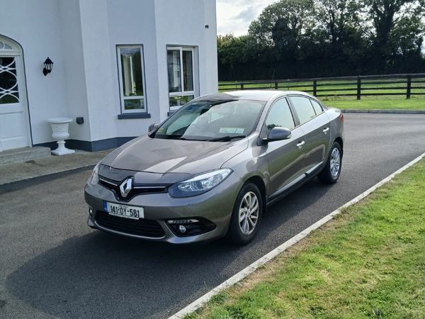 Renault Fluence Saloon, Diesel, 2014, Grey