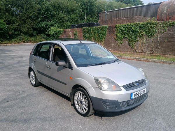 Ford Fiesta Hatchback, Diesel, 2007, Silver
