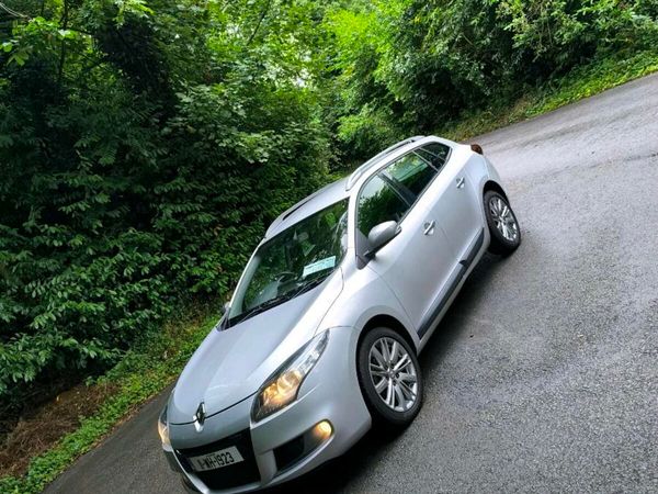 Renault Megane Estate/Jeep, Diesel, 2011, Silver
