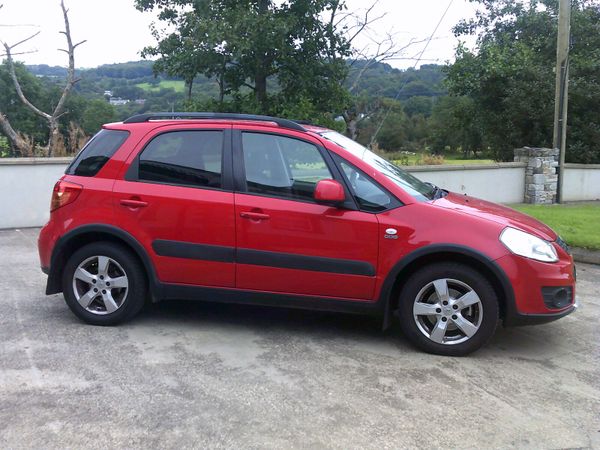 Suzuki SX4 SUV, Diesel, 2014, Red