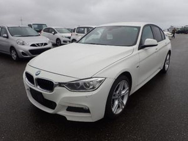 BMW 3-Series Saloon, Diesel, 2013, White