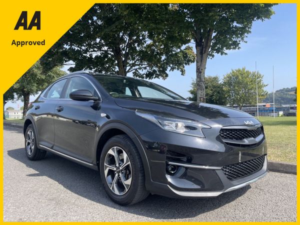 Kia XCeed Hatchback, Petrol, 2022, Black