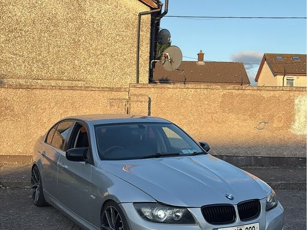 BMW 3-Series Saloon, Diesel, 2009, Silver