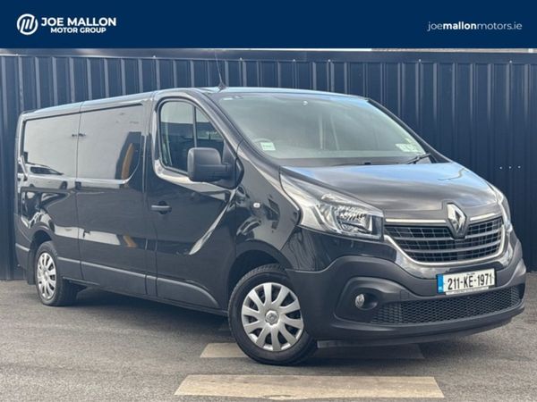 Renault Trafic MPV, Diesel, 2021, Black