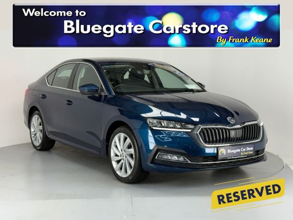 Skoda Octavia Hatchback, Petrol, 2021, Blue