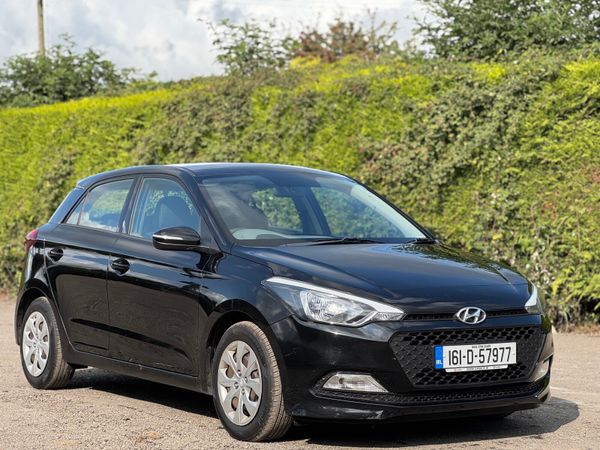 Hyundai i20 Hatchback, Petrol, 2016, Black