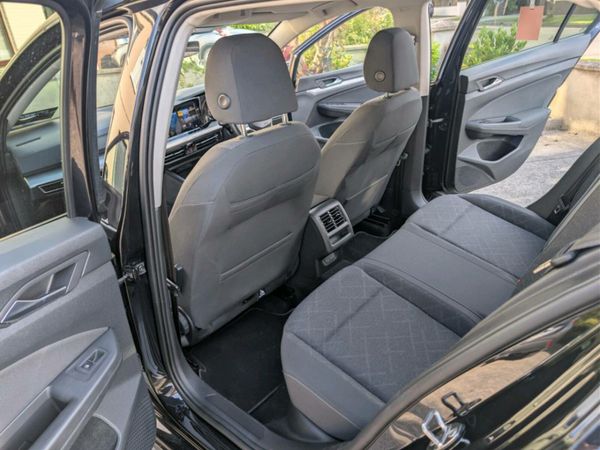 Volkswagen Golf Estate, Diesel, 2021, Black