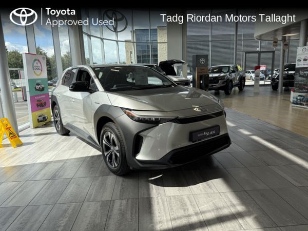Toyota bZ4X Estate, Electric, 2025, Silver