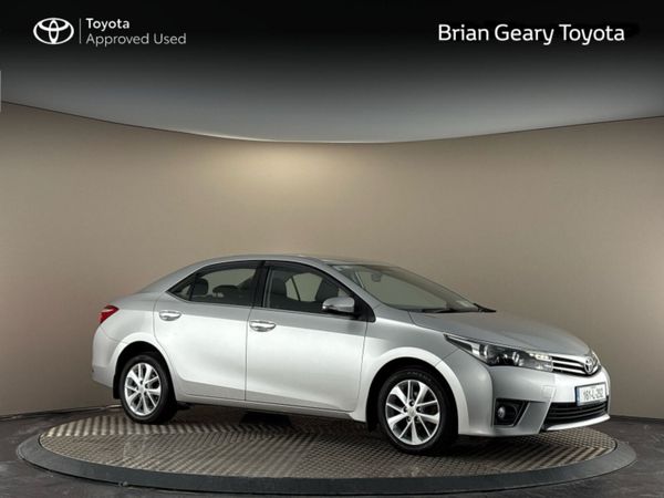 Toyota Corolla Saloon, Diesel, 2016, Silver