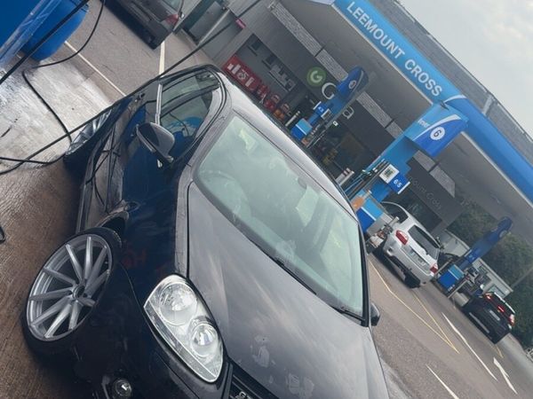 Volkswagen Golf Hatchback, Diesel, 2008, Black