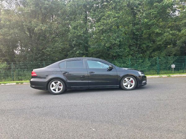Volkswagen Passat Saloon, Diesel, 2013, Black