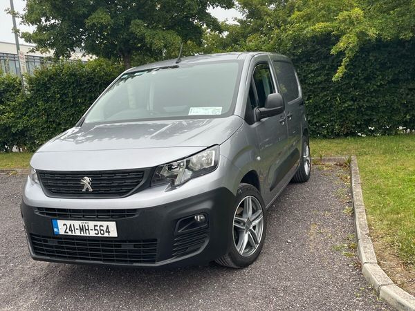 Peugeot Partner MPV, Diesel, 2024, Grey