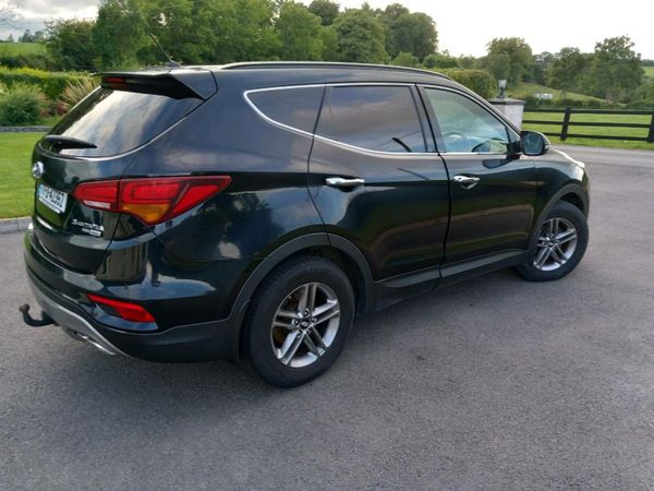 Hyundai Santa Fe SUV, Diesel, 2017, Black