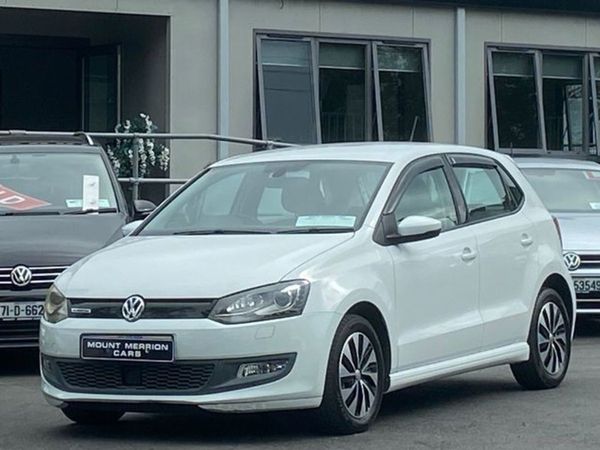 Volkswagen Polo Hatchback, Petrol, 2016, White