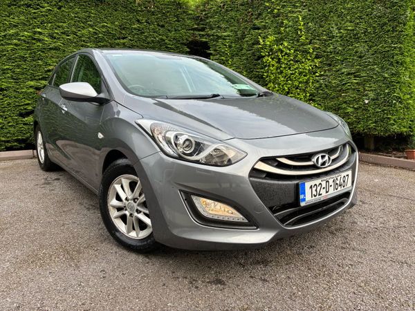 Hyundai i30 Hatchback, Petrol, 2013, Grey