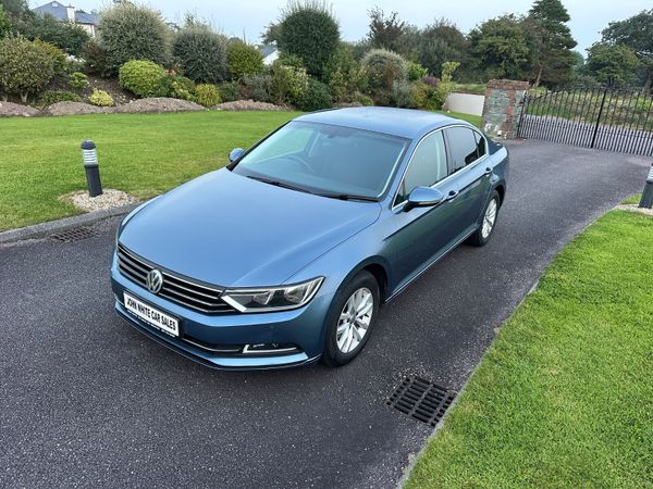 Volkswagen Passat Saloon, Diesel, 2016, Blue