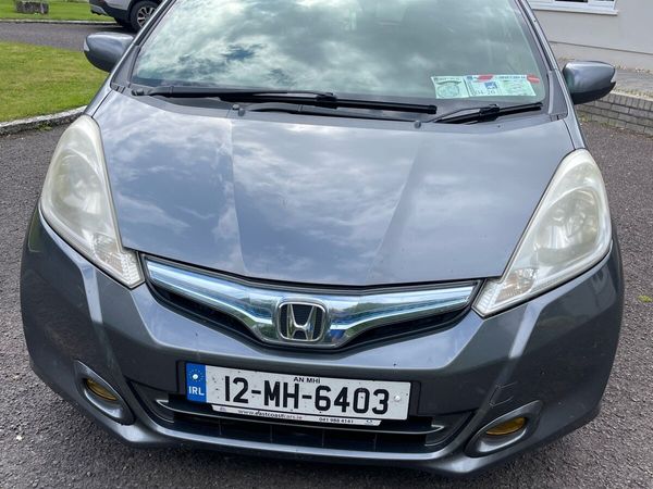 Honda Fit Hatchback, Petrol Hybrid, 2012, Grey