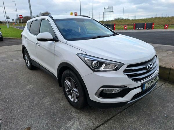 Hyundai Santa Fe SUV, Diesel, 2017, White