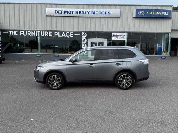 Mitsubishi Outlander SUV, Diesel, 2015, Grey