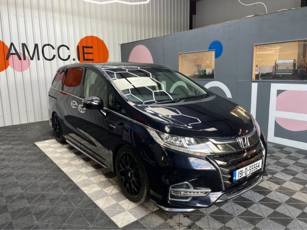 Honda Odyssey MPV, Petrol Hybrid, 2019, Blue