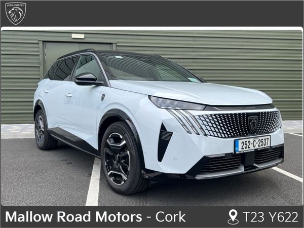 Peugeot 5008 MPV, Electric, 2025, White