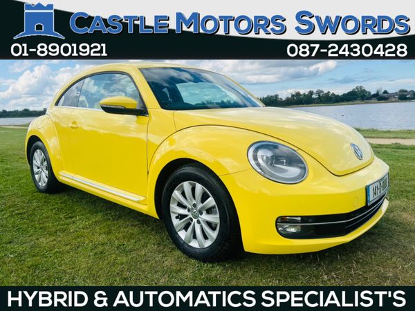 Volkswagen Beetle Hatchback, Petrol, 2014, Yellow