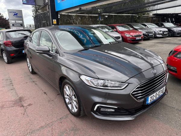 Ford Mondeo Hatchback, Diesel, 2021, Grey