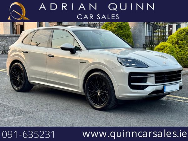 Porsche Cayenne SUV, Petrol Plug-in Hybrid, 2025, Beige