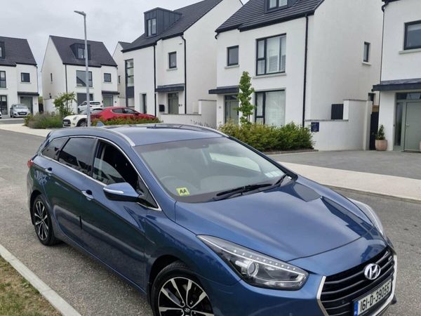 Hyundai i40 Estate/Jeep, Diesel, 2016, Blue