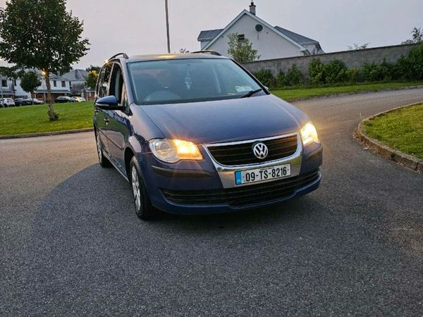 Volkswagen Touran MPV, Diesel, 2009, Blue