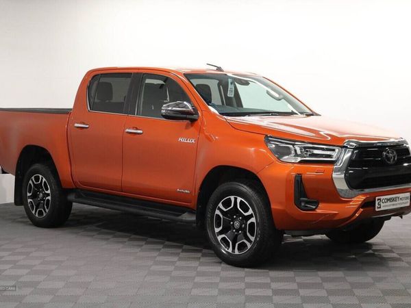 Toyota Hilux , Diesel, 2021, Orange