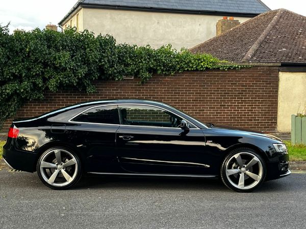 Audi A5 Coupe, Petrol, 2012, Black