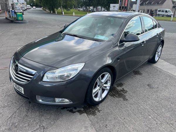 Vauxhall Insignia Saloon, Diesel, 2011, Grey